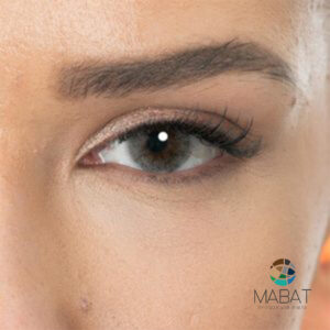 עדשות מגע יומיות לפורים ומסיבות דגם אושן GRAY - בגוון אפור כהה ובולט